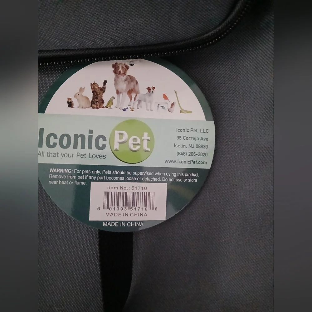 Iconic 2in1 Pet Carrier/Holder. *NEW* Grey With Straps And Travel Bag